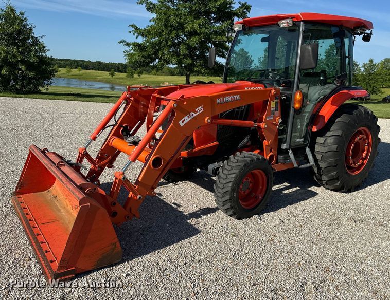 2016 Kubota L6060 MFWD tractor - EH6863