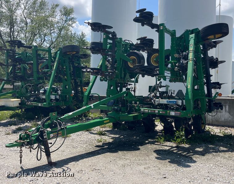 2013 John Deere 2510H NH3 applicator - EK8558