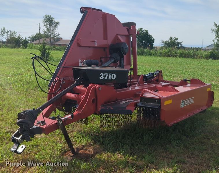 Brush Hog 3710 rotary mower - NG9882