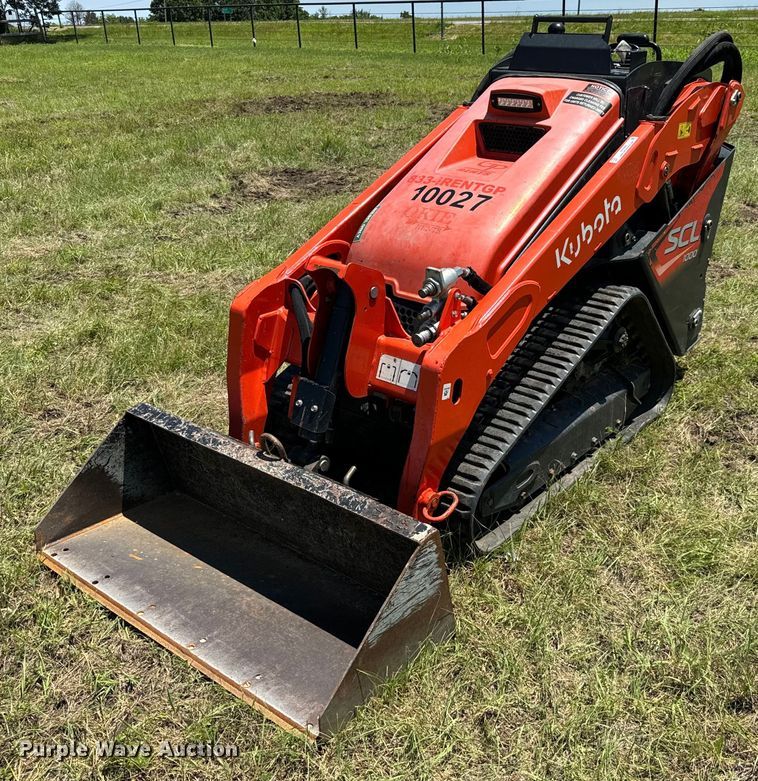2021 Kubota SCL1000 compact utility loader - EH3906