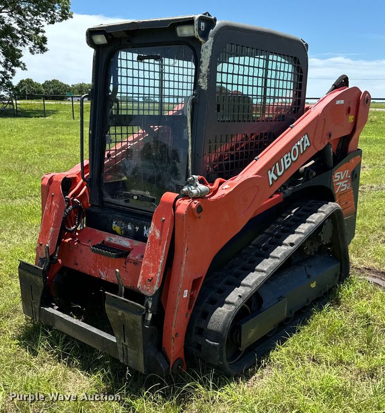 2019 Kubota SVL75-2 tracked skid steer loader - EH3920