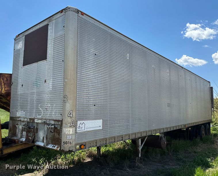 1966 Hobbs AX9-6400-401 dry van trailer - DN3255