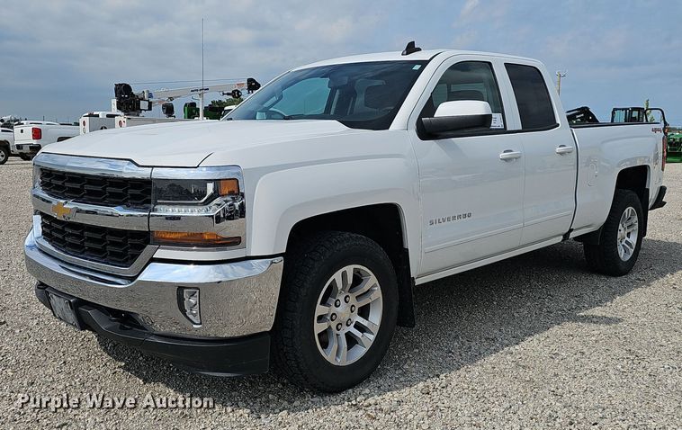2018 Chevrolet Silverado 1500 LT Double Cab pickup truck - DP6515