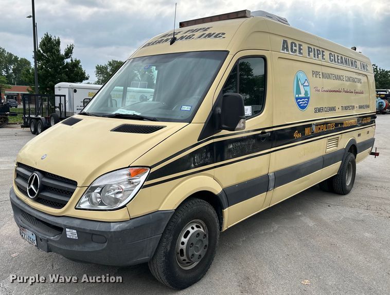 2010 Mercedes Benz  Sprinter van - DS4167