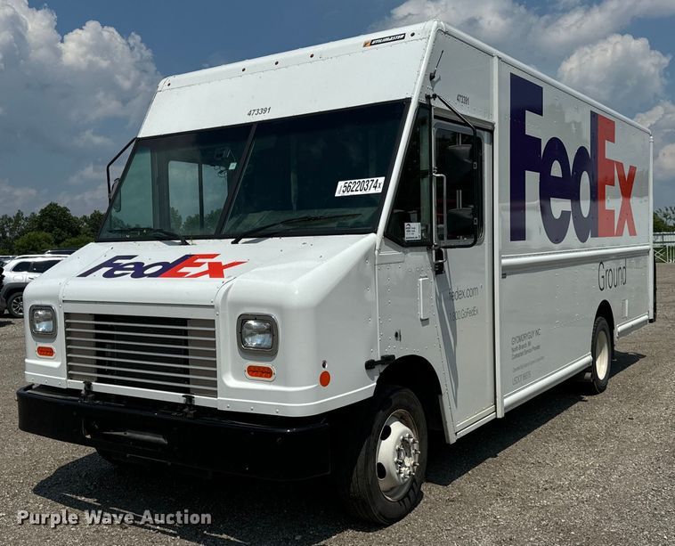 2021 Ford  F59 delivery truck - DS5562
