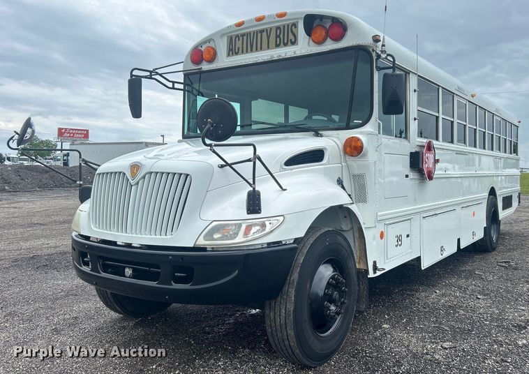 2006 International  CE300 school bus - EG1589