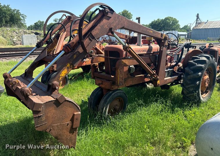 Allis Chalmers  WD tractor - EK1447
