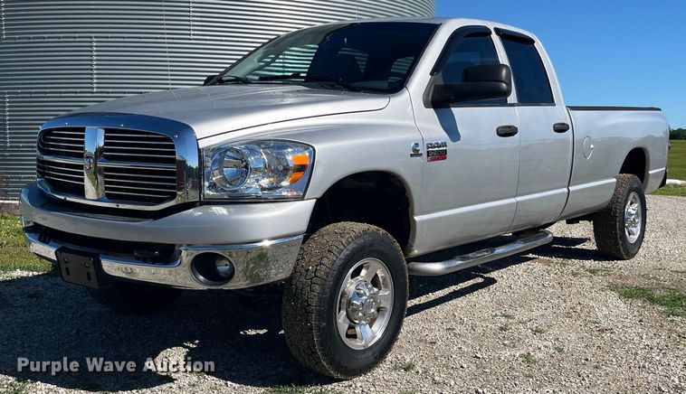 2008 Dodge  Ram 2500HD Quad Cab pickup truck - EK8632