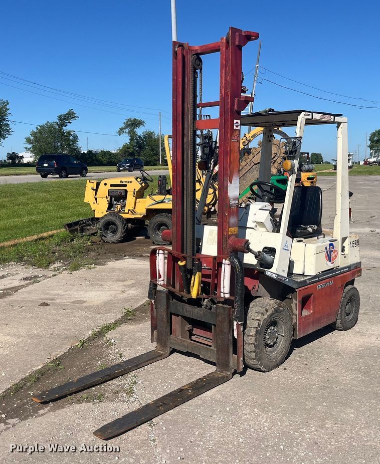 Nissan forklift - EK8690