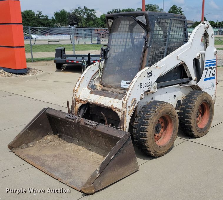 2000 Bobcat 773 skid steer loader - DG0638