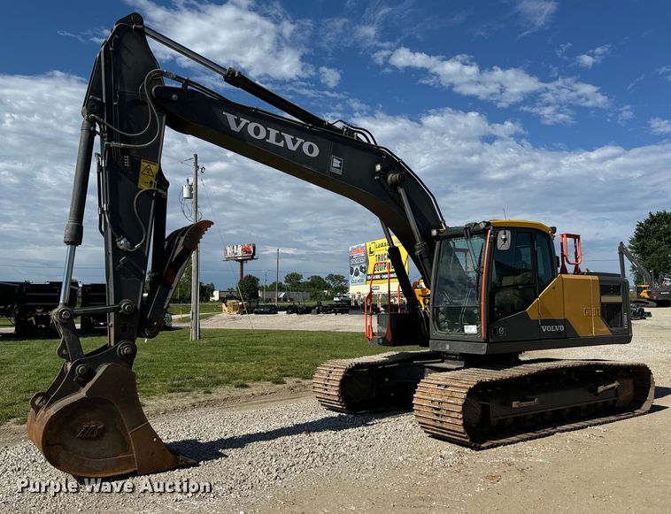 2019 Volvo EC200EL excavator - DL4415