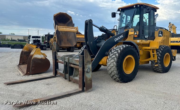 2019 John Deere 624L  wheel loader - DL4417