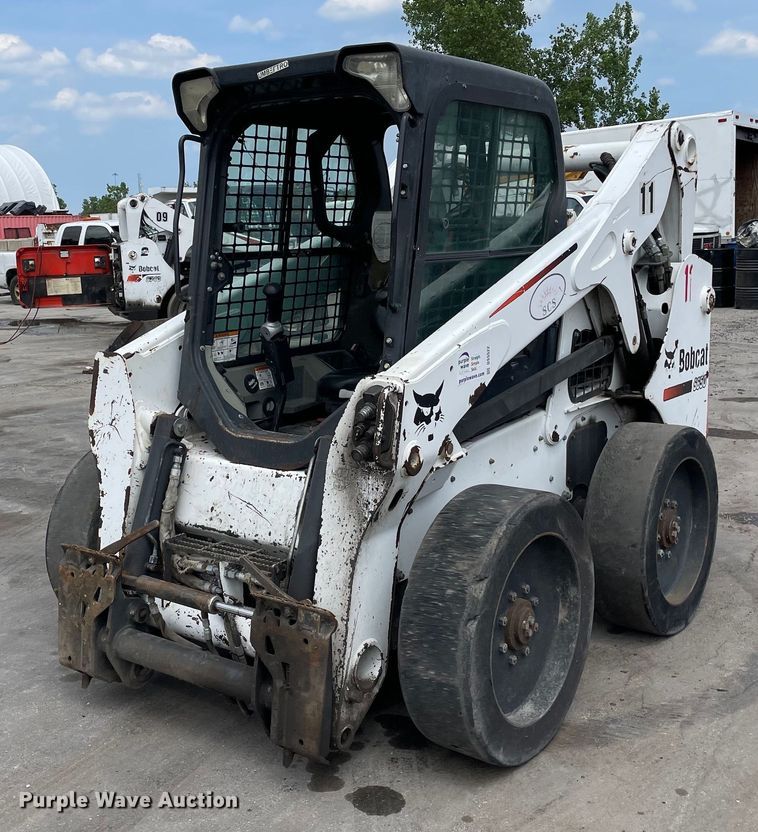 2011 Bobcat  S650 skid steer loader - DS5522
