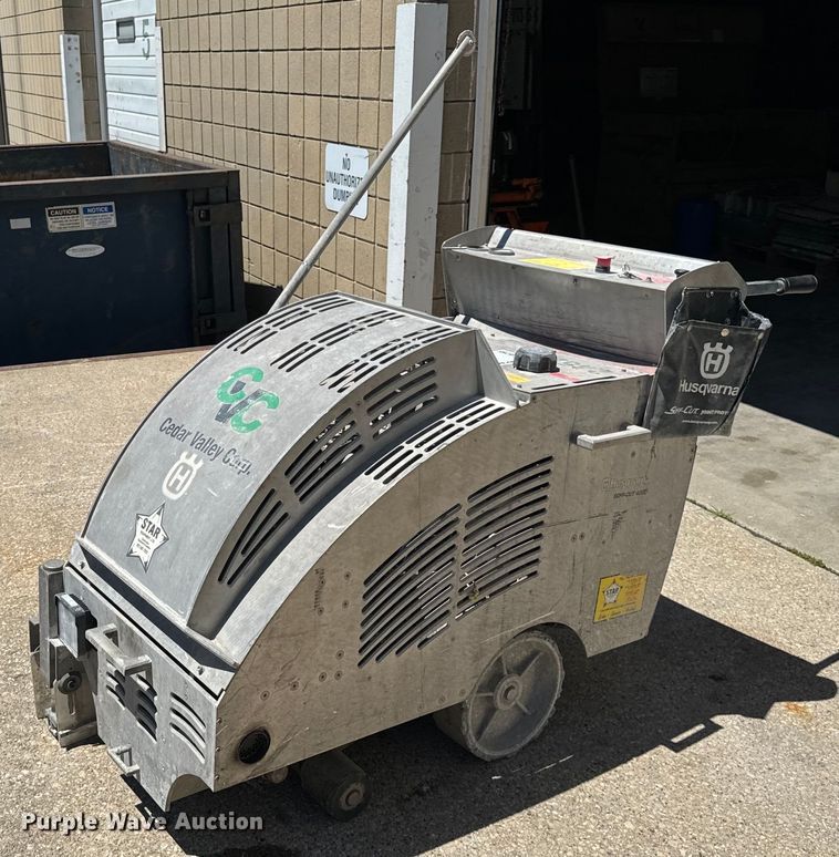 Husqvarna  Soff-cut 4200 concrete saw  - DV5765