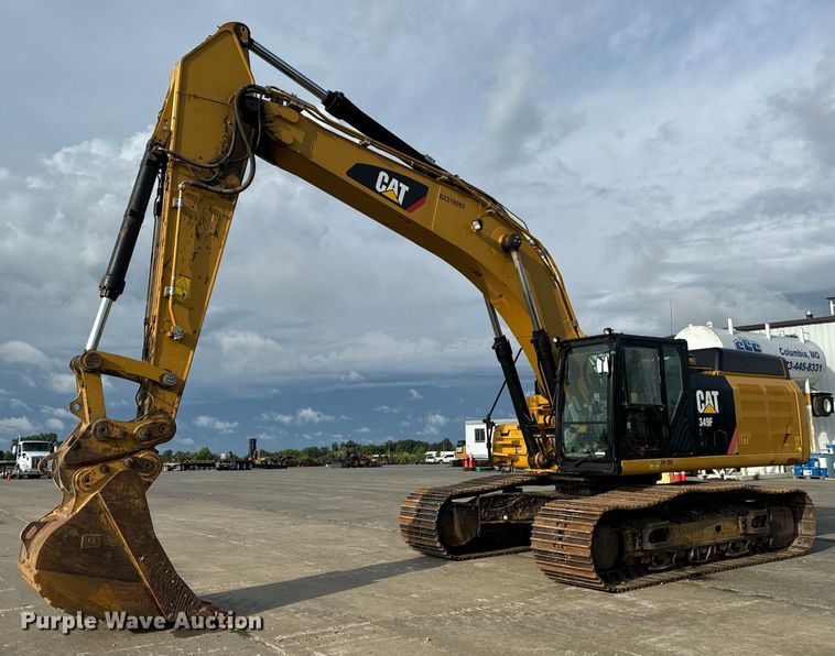 2017 Caterpillar  349FL excavator - EH6841