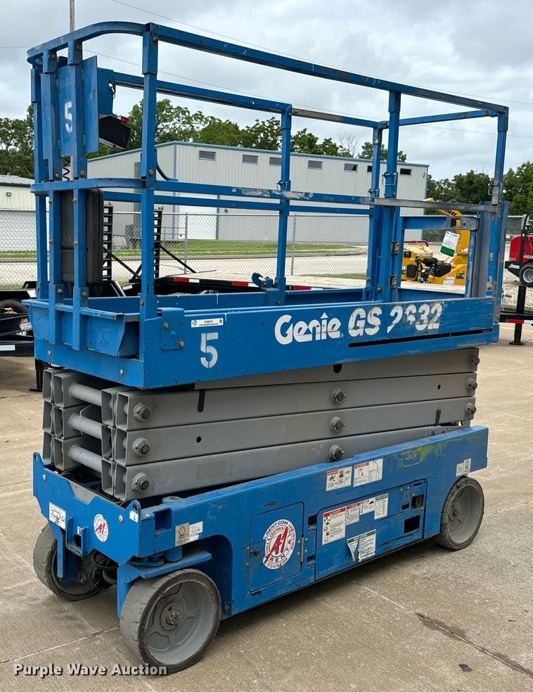 2015 Genie GS2632 scissor lift - EH6879