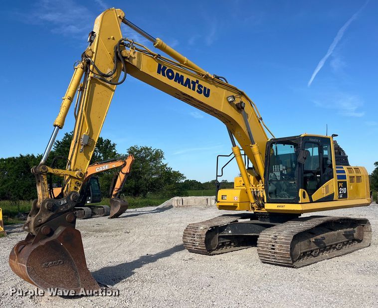 2019 Komatsu PC210LC-11 excavator - EK8668