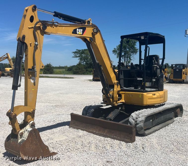 2017 Caterpillar  305E2 CR mini excavator - EK8674