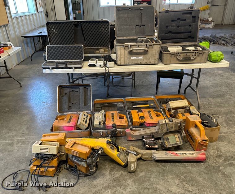 (12) Direction drill locators - MU9928