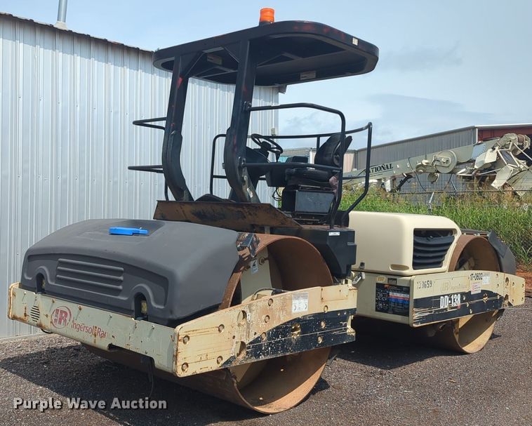 Ingersoll Rand  DD-138HF double drum vibratory roller - NG9902