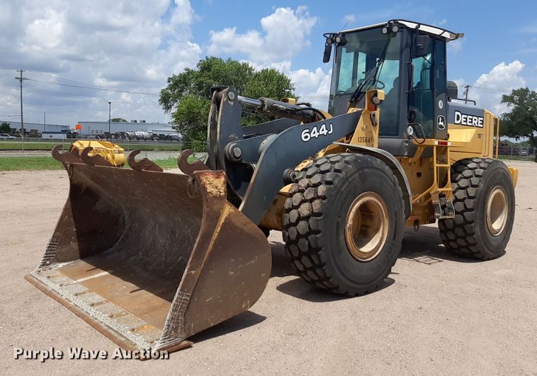 2006 John Deere 644J wheel loader - NU9826