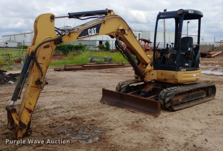 2004 Caterpillar  305C CR mini excavator - NU9870