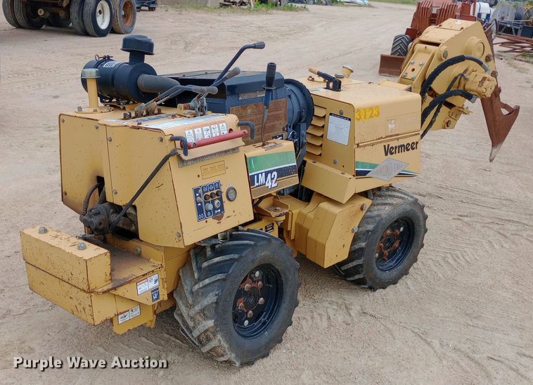 2007 Vermeer LM42 vibratory cable plow - NU9902