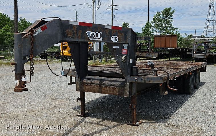 2009 Apache equipment trailer - OK9937