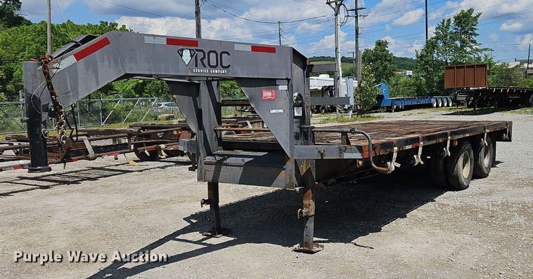 2009 Apache equipment trailer - OK9938