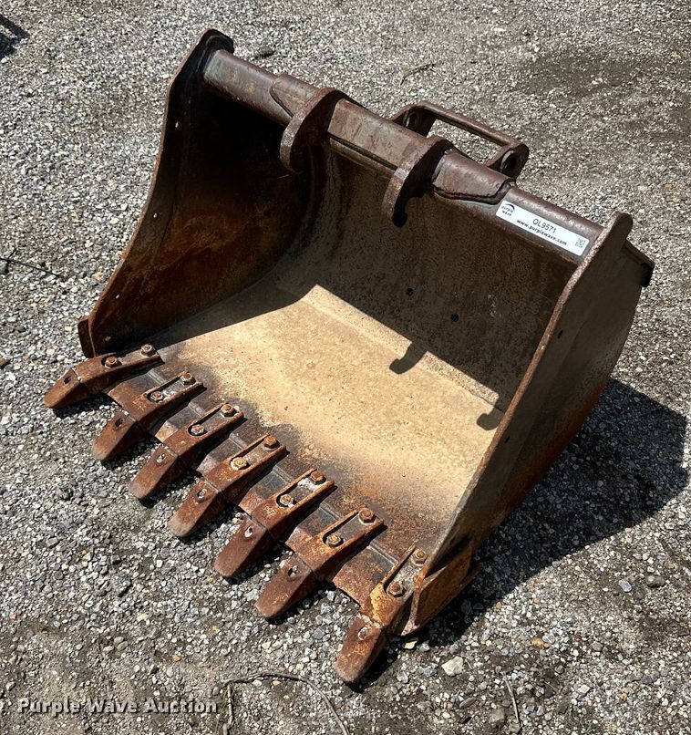 Bobcat excavator bucket - OL9571