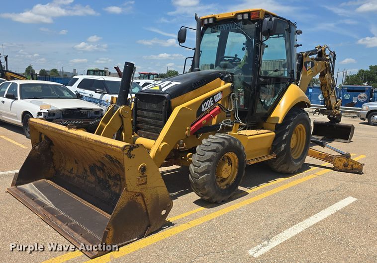 2009 Caterpillar 420E backhoe - DM1734