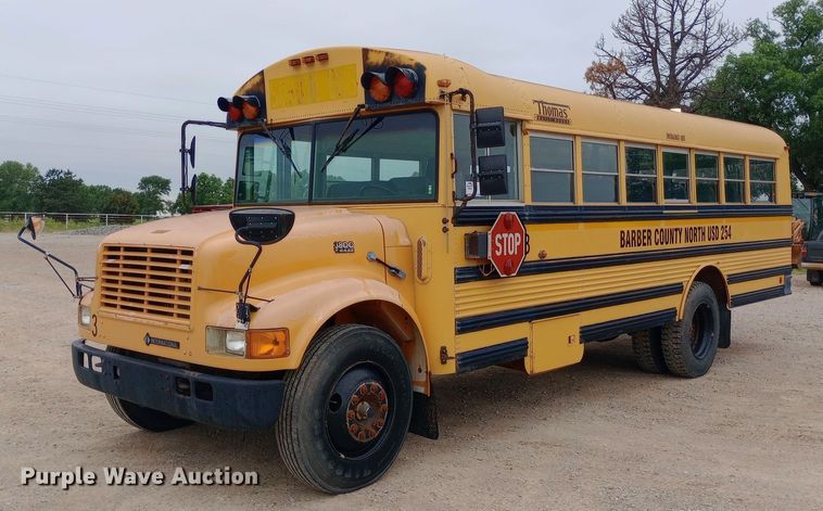 1997 International 3800 school bus - DQ7123