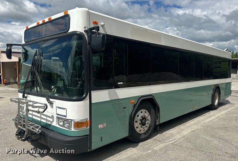 2006 Gillig G29B102N4 transit bus - EH6774