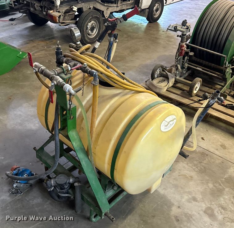 Broyhill turf sprayer - EH6938