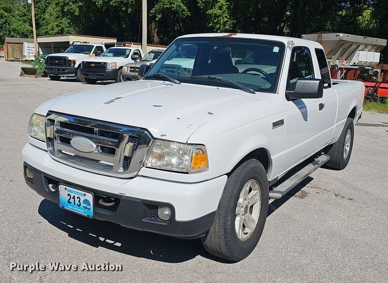 2006 Ford  Ranger XLT SuperCab pickup truck - EJ5648