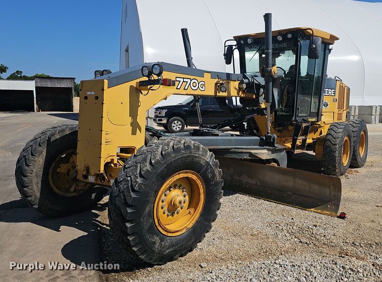 2009 John Deere 770G motor grader - EJ5666