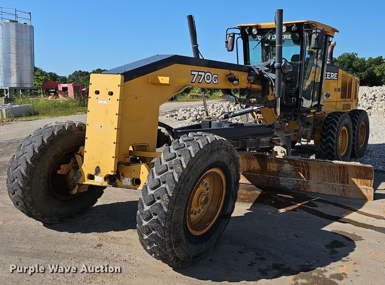 2012 John Deere 770G motor grader - EJ5671