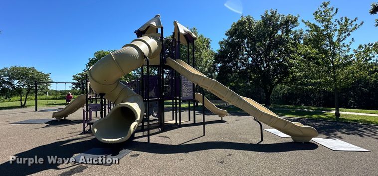 Playworld Systems playground set - EJ6867