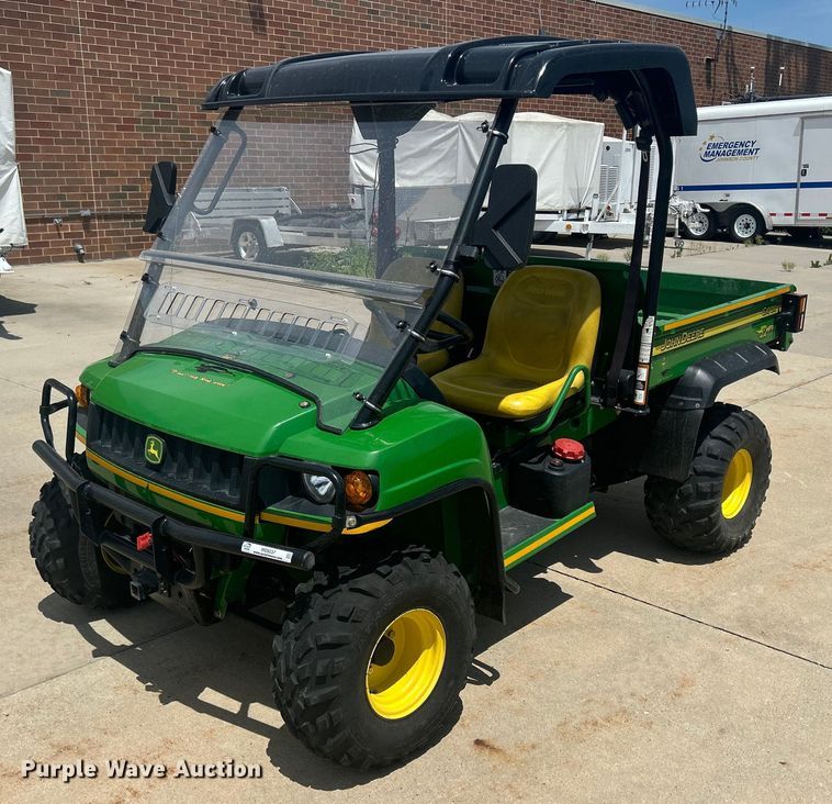 2006 John Deere  Gator HPX utility vehicle - MO9237