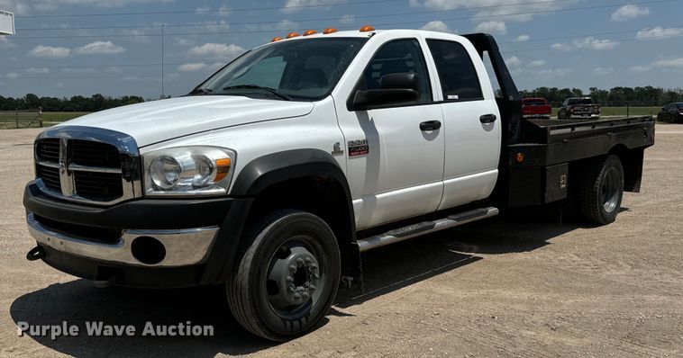 2008 Dodge Ram 4500HD flatbed truck - MU9798