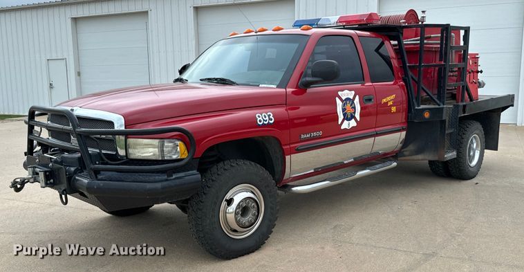2001 Dodge Ram 3500 Quad Cab brush fire truck - NL9919