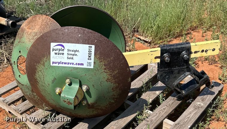 (2) Roll-A-Cone planter guides - DK6918