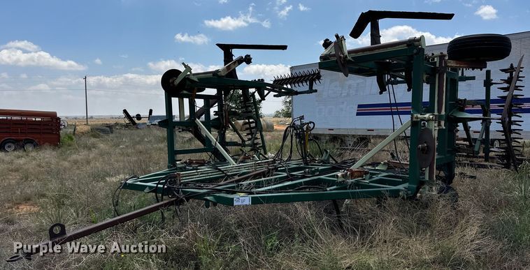 Field Cultivator or Sweep Plow For Sale In New Mexico | Purple