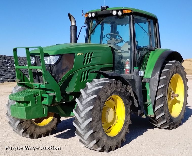 2014 John Deere 6150M MFWD tractor - DQ6121