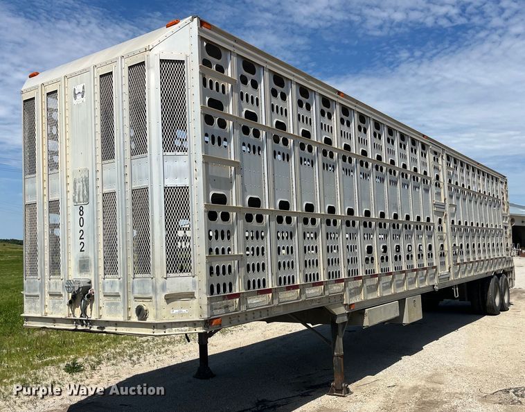 2006 Barrett livestock trailer - EK8645