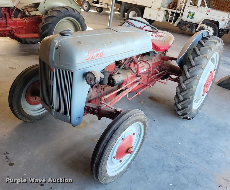 Ford 2N tractor - KA9986