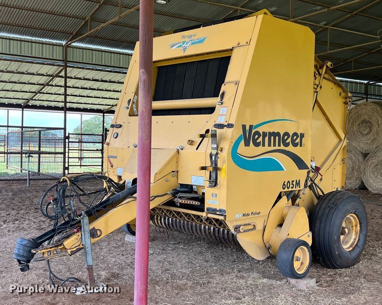 2005 Vermeer 605M round baler - LU9930