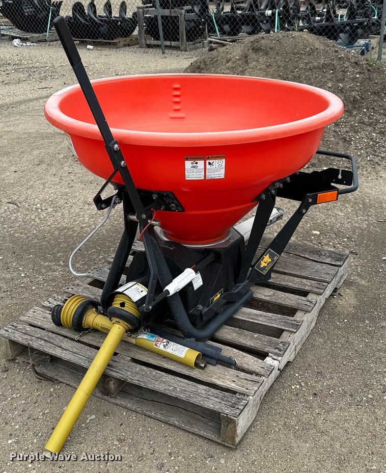 2016 Kubota VS220 spreader  - NL9959