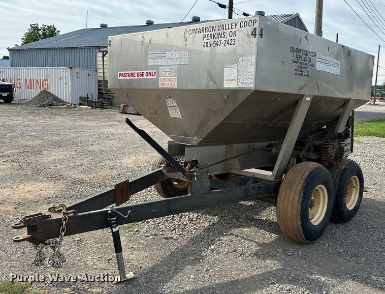 Adams  spreader - NR9984
