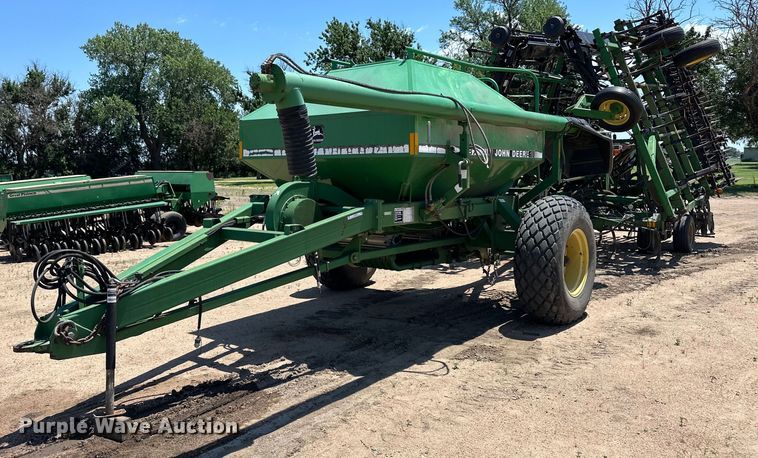 John Deere 730 air seeder - OL9629